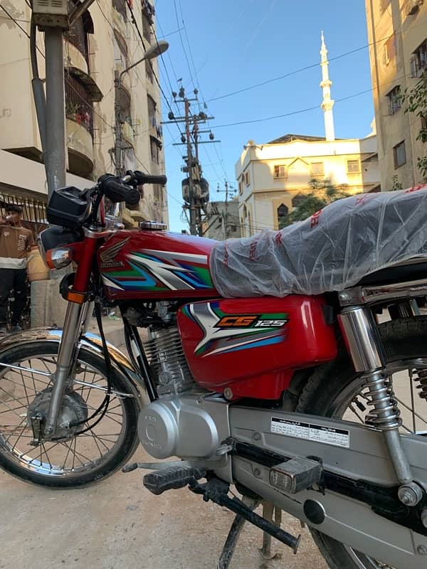 Honda CG 125 2023 Red colour 8