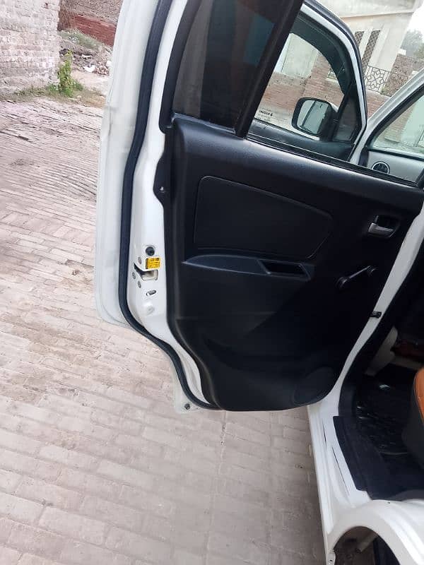 Suzuki WagonR VXL 2019 12