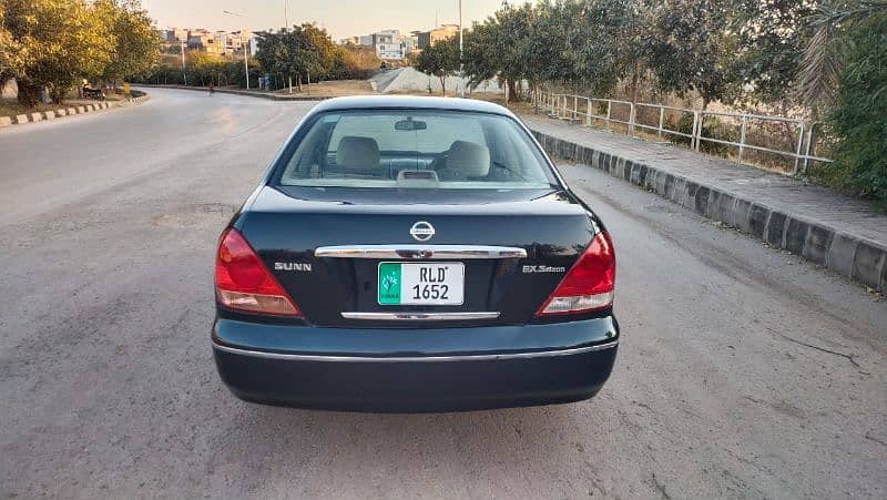 Nissan Sunny 2006 3