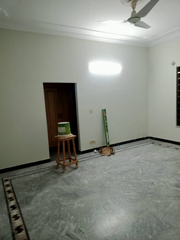 HOUSE AVAILABLE FOR RENT IN BANIGALA 3