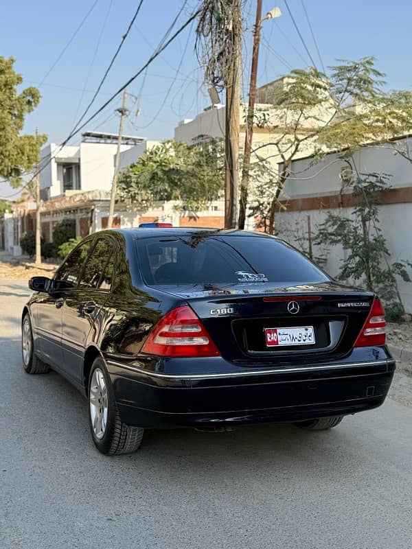 Mercedes Benz c180 Amg Brand new condition 3