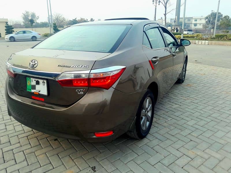 Toyota Altis Grande 2017 8