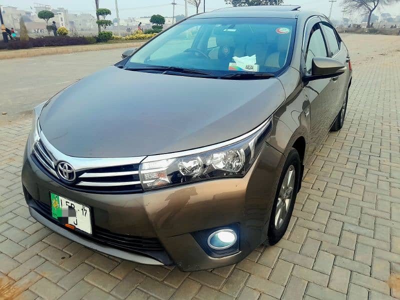 Toyota Altis Grande 2017 11