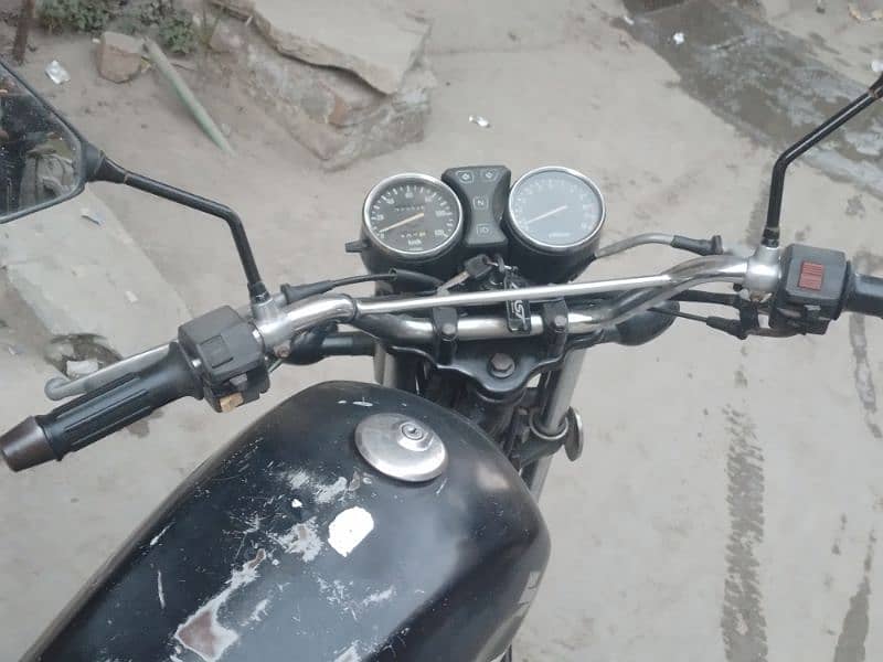 suzuki gs 150 usd bike hai 3