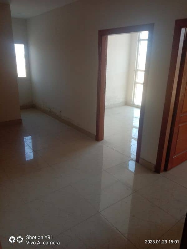 1 Bed and 2 Bed flats available in Faisal Hills 5