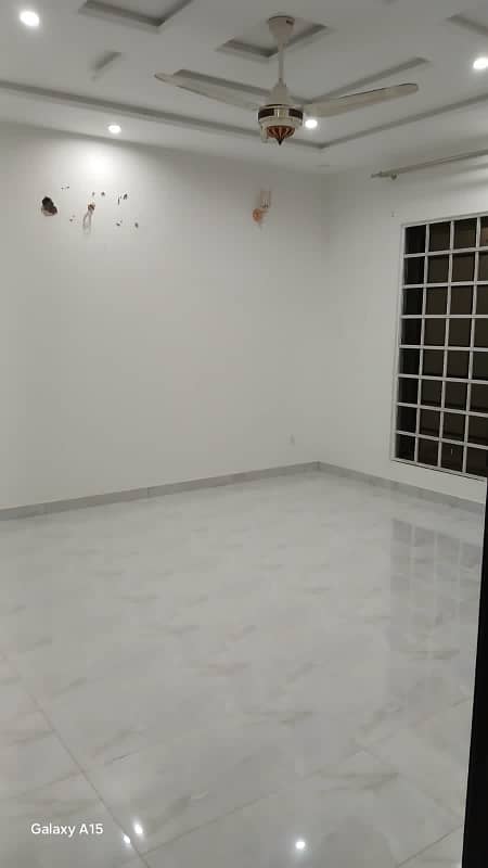 IEP TOWN 1 kanal upper porshan for rent 5