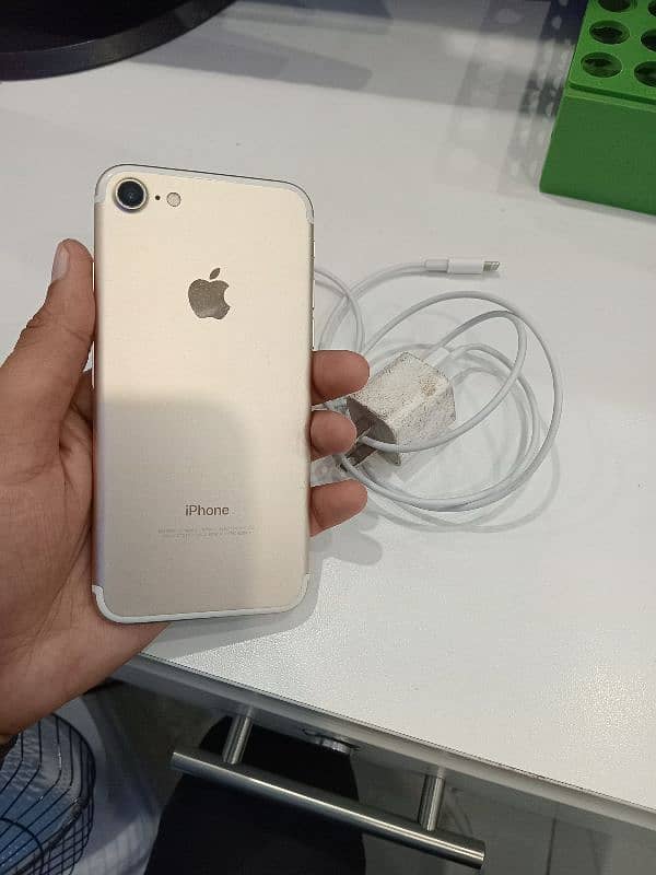 iPhone 7 dslr camera pta approved 0