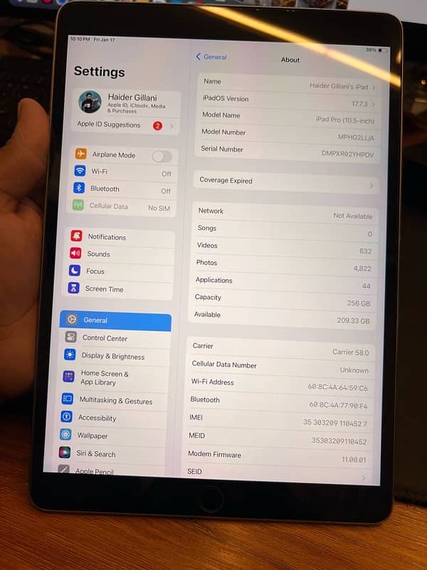 iPad pro 10.5 2nd gen 256gb 1