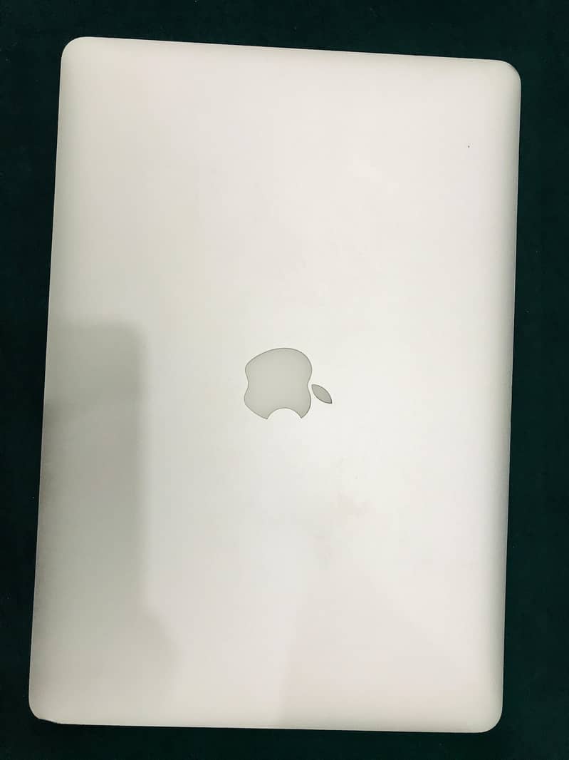 MAC BOOK Pro Mid 15 8