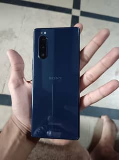 Sony Xperia 5