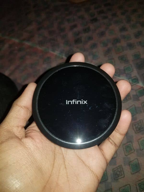 infinix wireless pad 0