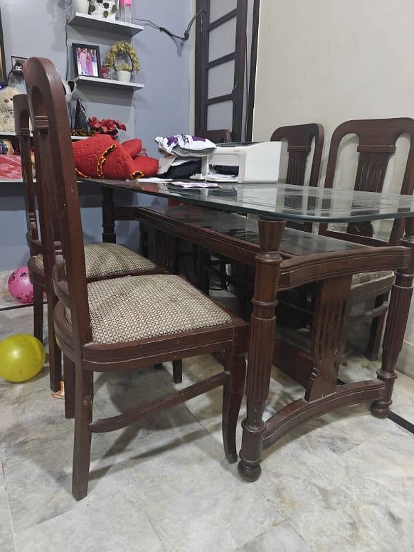 dining table with 5 chair 1