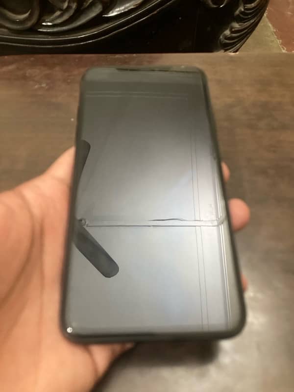 Iphone 11 Pro Max 256 GB Midnight Green Dual PTA Approved 1