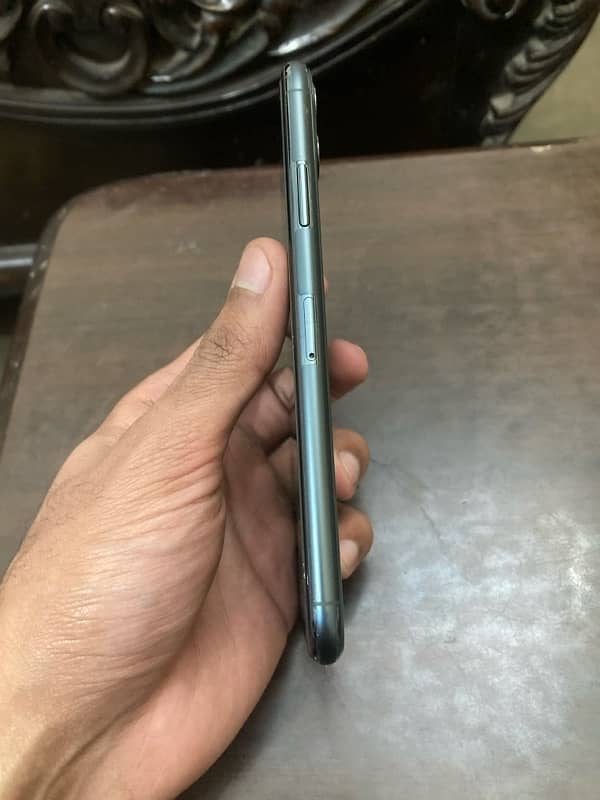 Iphone 11 Pro Max 256 GB Midnight Green Dual PTA Approved 3