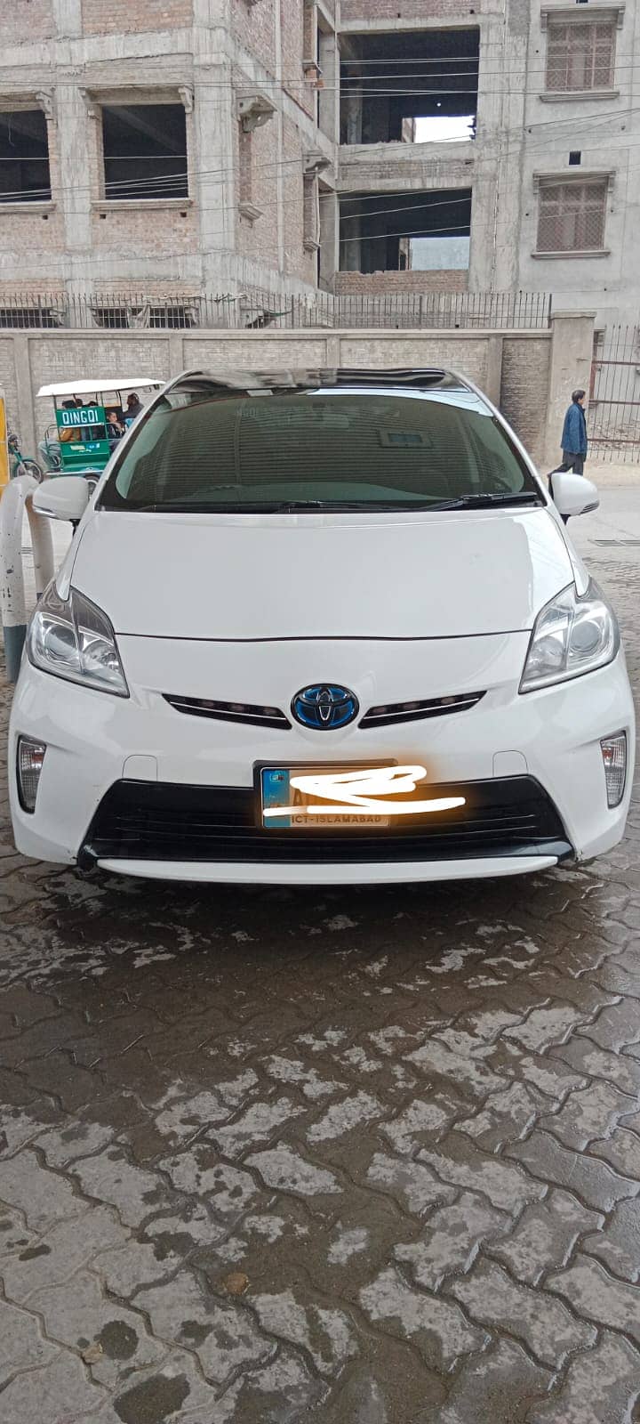 Toyota Prius S Touring Selection 1.8 2015 Model 0