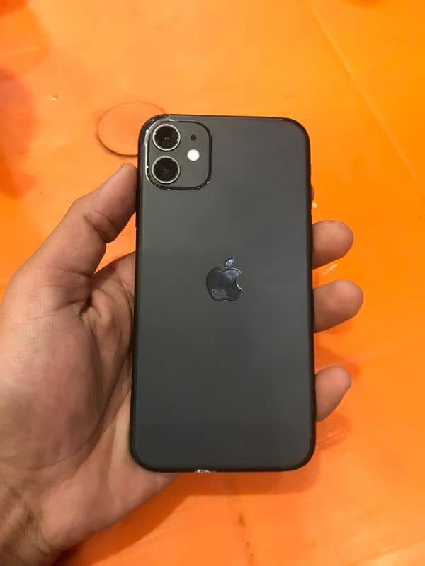 iPhone 11 64Gb 2