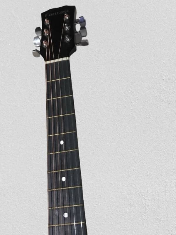 Brand new Acoustic guitar 38” 1