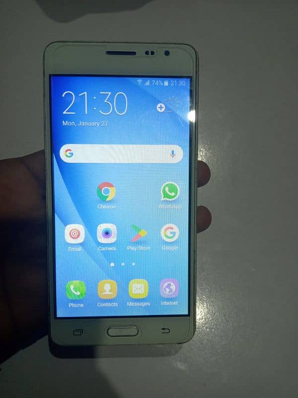 Samsung j3 pro used phone urgent sale 1