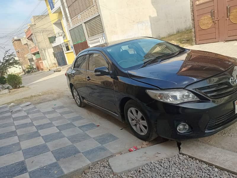 Toyota Corolla 2.0 D SR SALOON 8