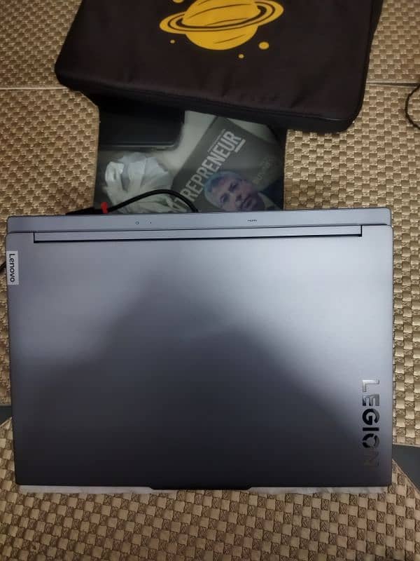 Gaming laptop 5