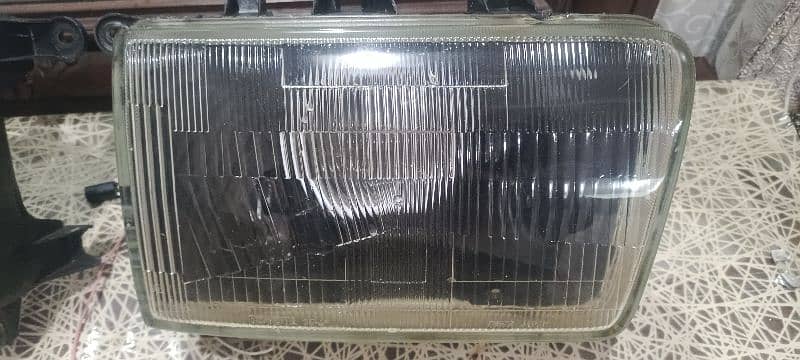 Toyota Hilux surf projector head lights 4