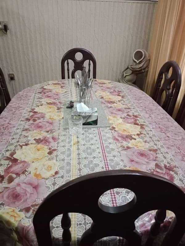 Dinning table 6 chairs 3