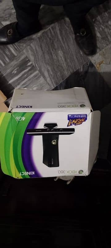 Xbox 360 available for sale good condition 4