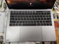 MacBook pro 2017 16 512 core i7