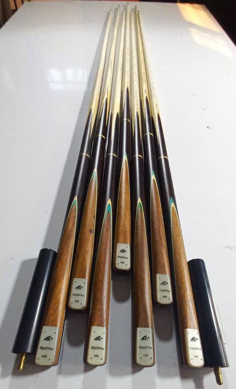 special handmade 3 piece cues available for sale on wholesale prices. 1