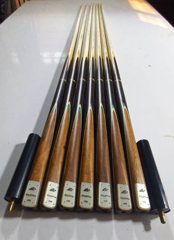 special handmade 3 piece cues available for sale on wholesale prices. 5