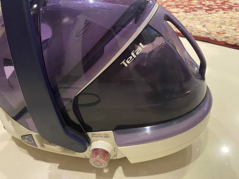 Tefal Heavy Duty Steam Iron 4