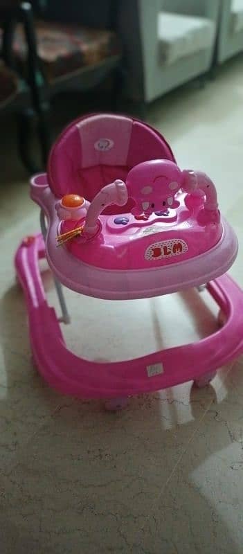 baby walker 1