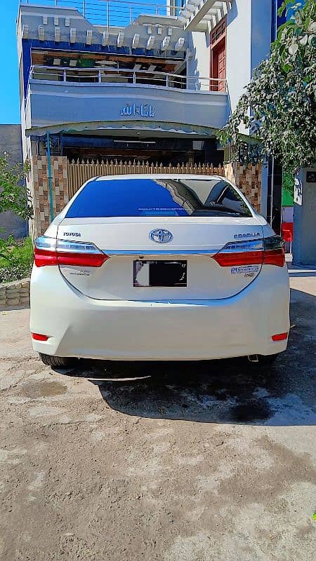 Toyota Corolla GLI Automatic 2017 1