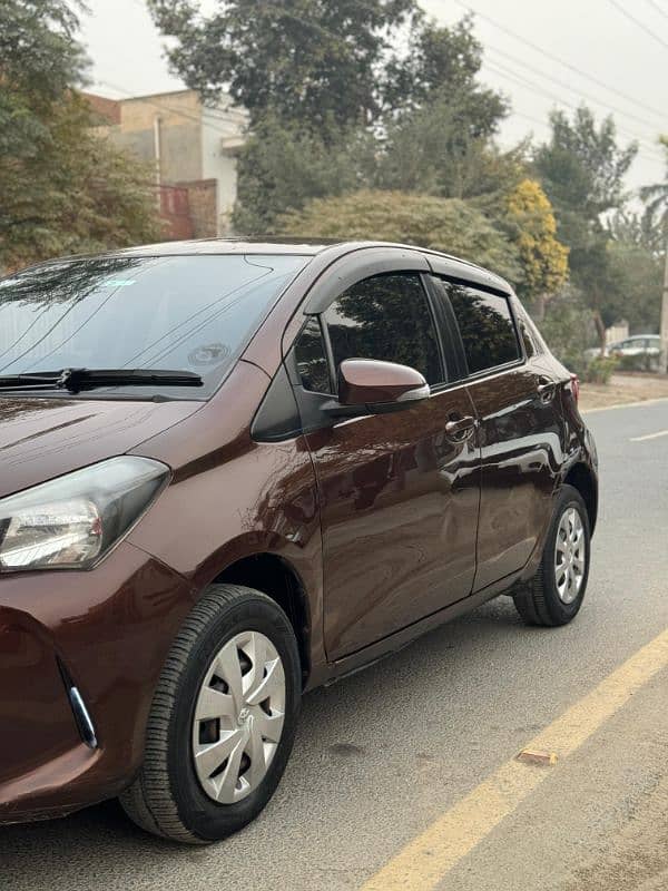 Toyota Vitz 2014 2