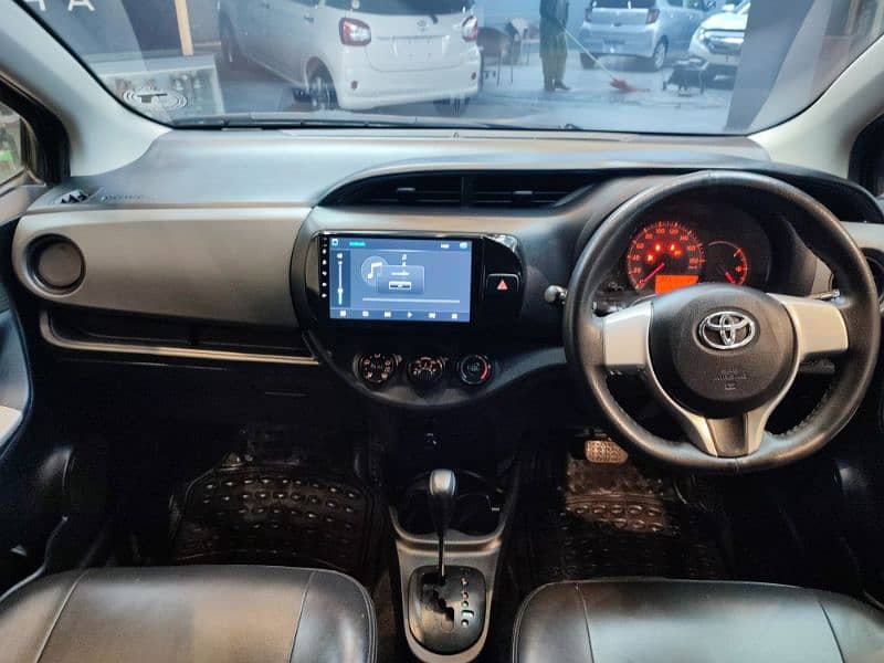 Toyota Vitz 2014 10