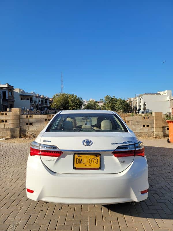 Toyota Corolla Altis 2018 4