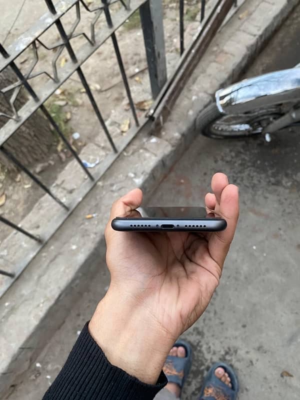 iphone 11 jv 64gb 0