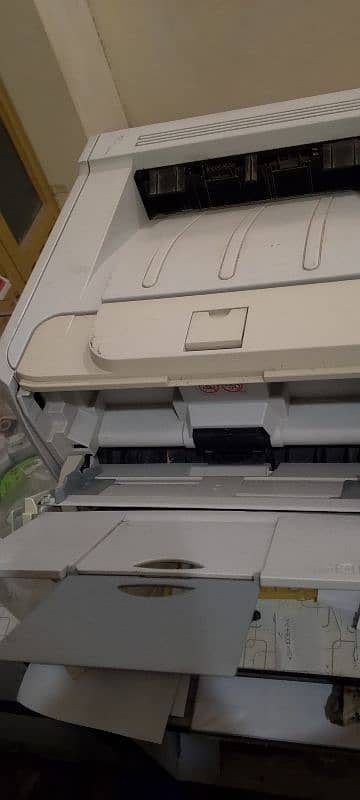 Epson L3050 Color Printer& HP laserjet P2035 9