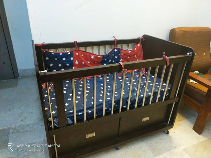 Baby Cot 2