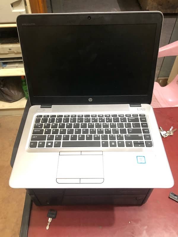 Hp EliteBook 840 G3 i5 6th generation  8gb Ram 256 gb Ssd With 0