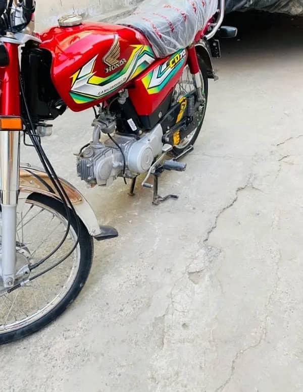 Honda CD 70 4