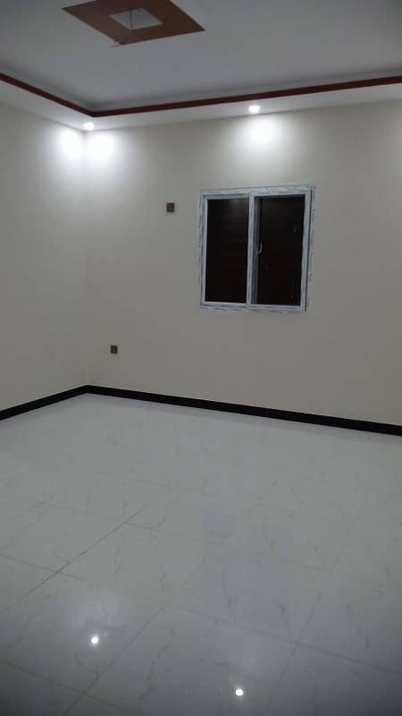 Highly-Coveted Prime Location 200 Square Yards Upper Portion Is Available In North Nazimabad - Block D For Rent 4