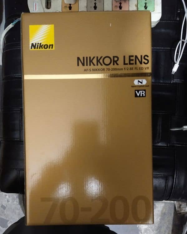 Nikon 70-200 f/2.8E FL ED VR Lense 5