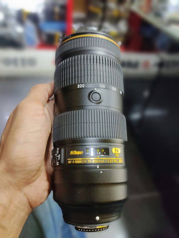 Nikon 70-200 f/2.8E FL ED VR Lense 8