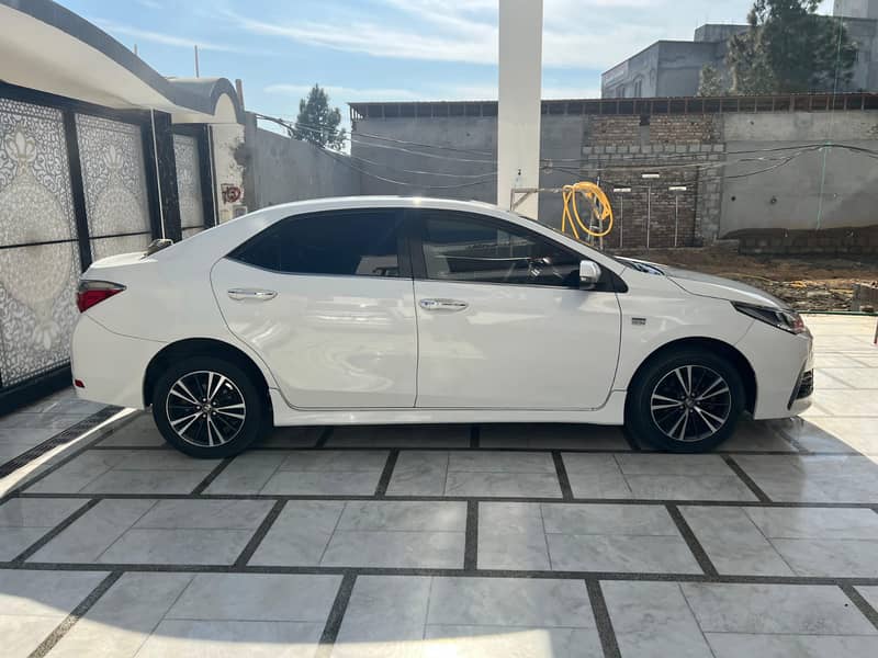 Toyota Corolla Altis Grande CVT-i 1.8 2019 5