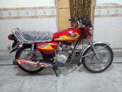 Honda 125 in nice condition 21 model original and complete documents