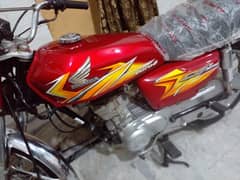 Honda 125 in good condition 21 model original and complete documents