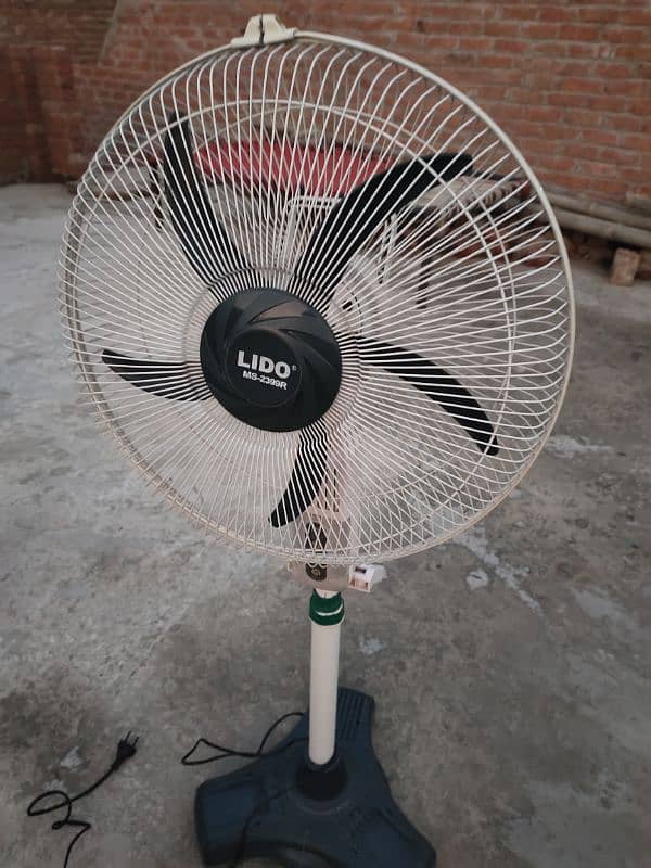 LIDO Rechargeable Turbo Fan 8