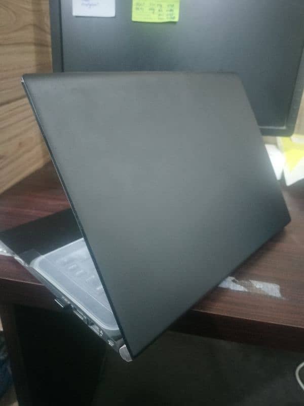 Laptop Toshiba i5 6th Gen 1