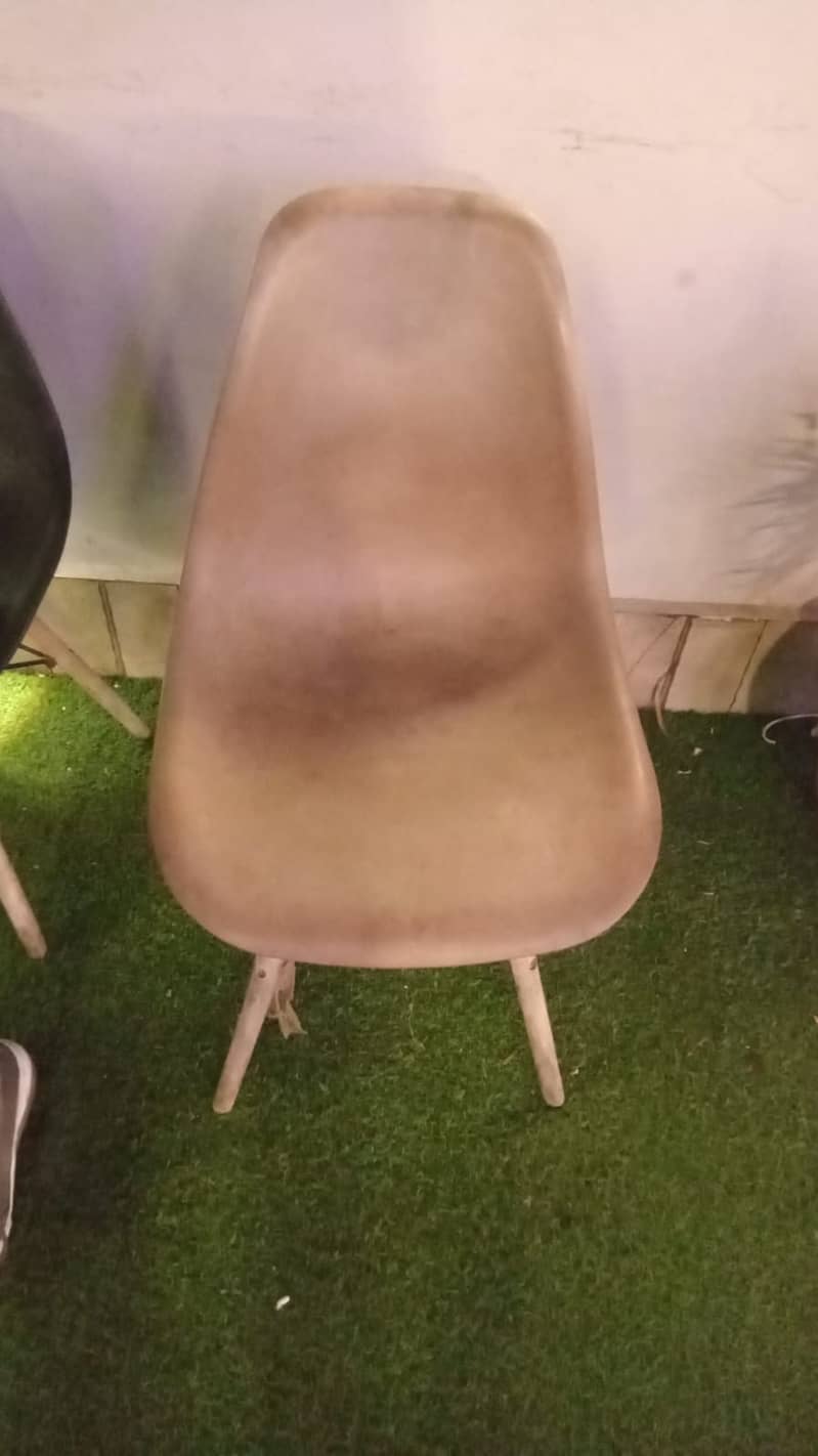 Used Restaurant Chairs / garden chair / plastic chairs 0